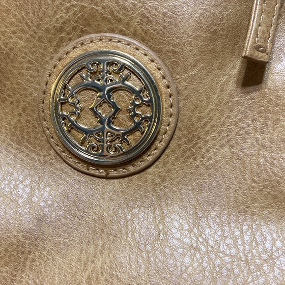 Faux Leather Crossbody Bag top zipper & side zipper shoulder strap. Clean NWOT - Picture 5 of 6